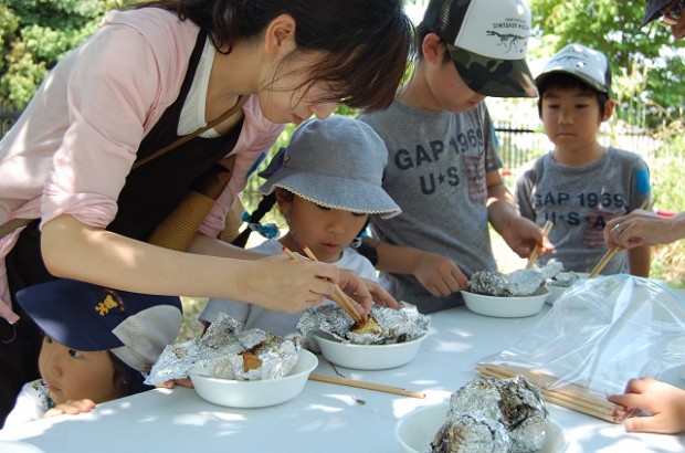 そとで・あそぶたべる　「５月の畑」