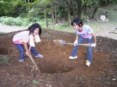 １泊２日で《あなをほる》